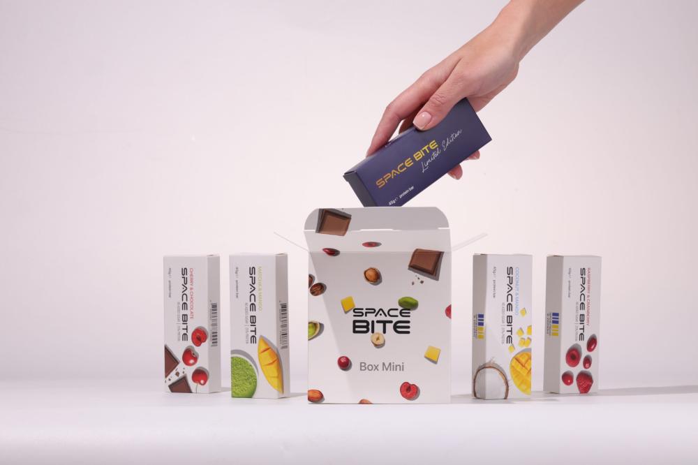 Mealtime - Fruit mix box, cutie cu 5 batonașe cu fructe